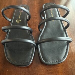 Seychelles Women's Leather Side Hustle Sandals/ Black Size 8.5M